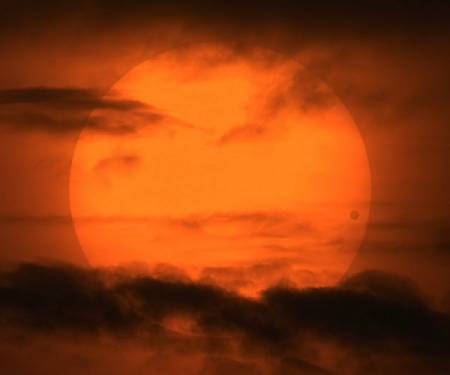 sun_venus_transit2.jpg